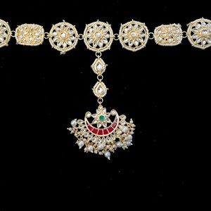 Matha patti, Indian jewelry accessory, sheshphool, head piece